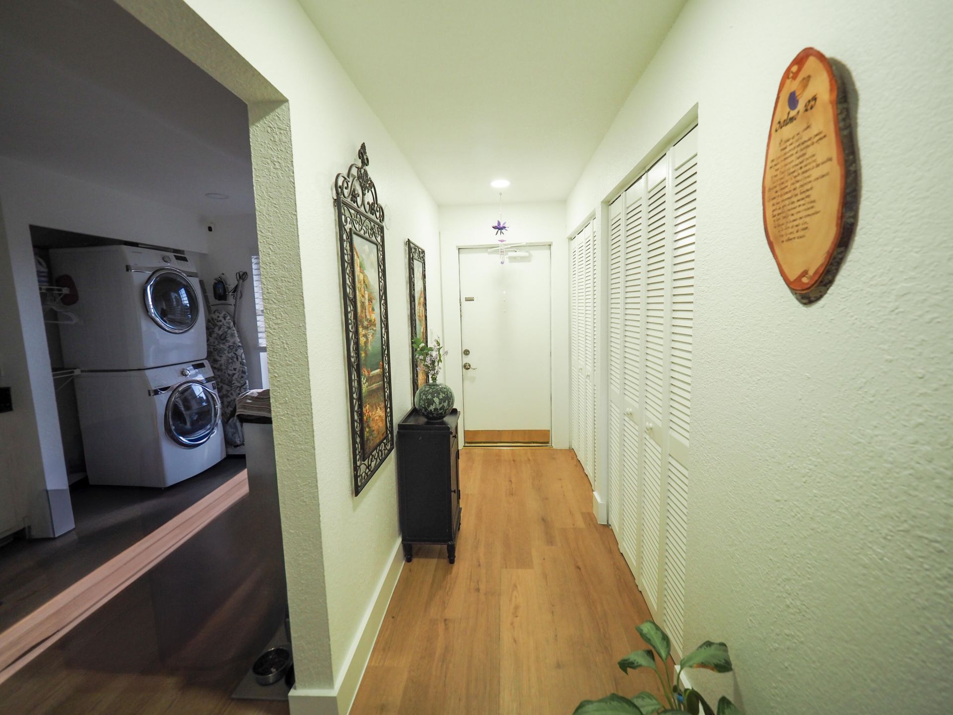 4550 NW 18 Avenue, Unit 405, Pompano Beach, FL 33064 Photo