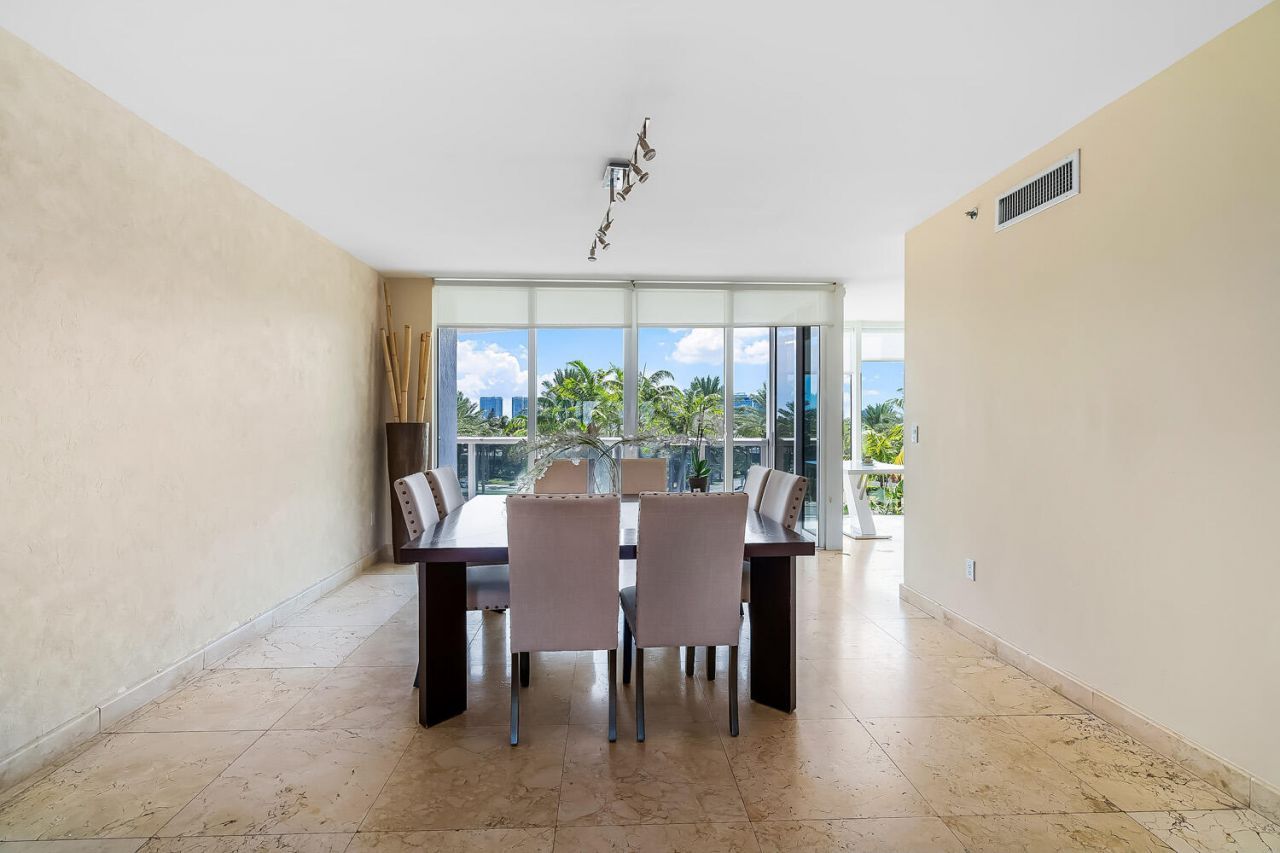 18911 Collins Avenue, Unit 506 On 5th, Sunny Isles Beach, FL 33160 Photo