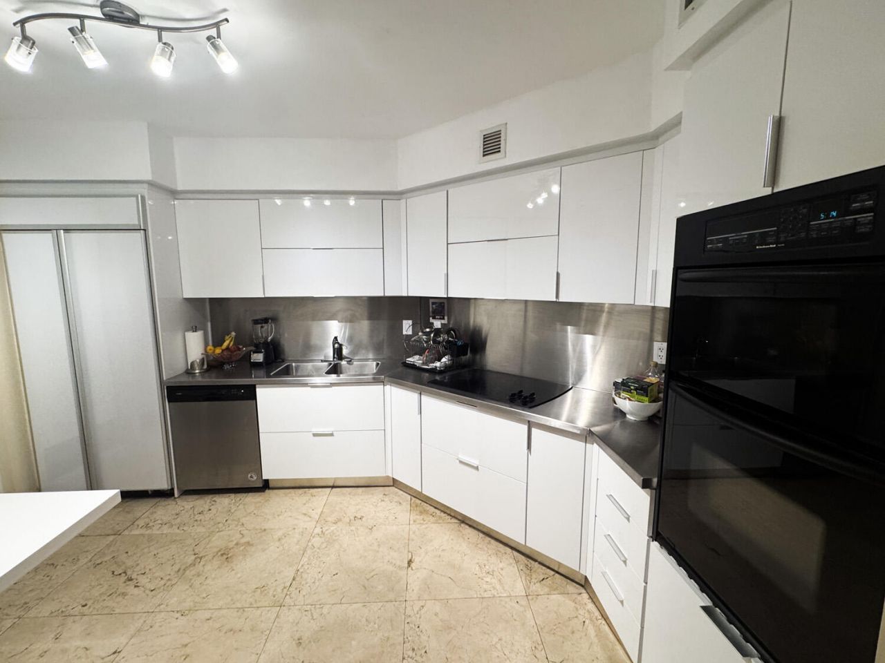 18911 Collins Avenue, Unit 506 On 5th, Sunny Isles Beach, FL 33160 Photo