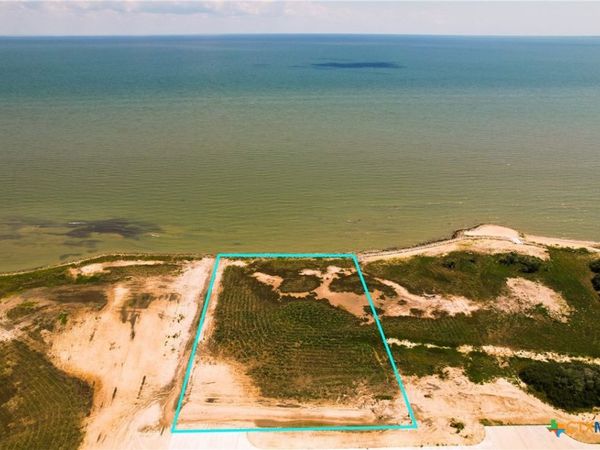 15 BAHIA VISTA Lane, Port O'Connor, TX 77982