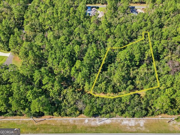 110 Canoe Run, Woodbine, GA 31569