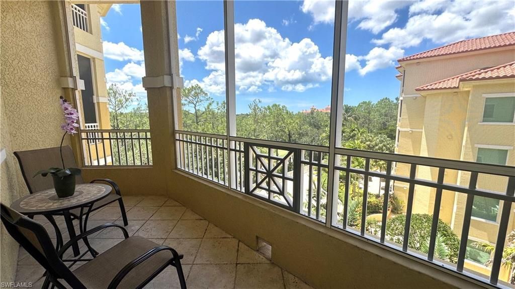 2738 Tiburon Blvd E, Unit B405, Naples, FL 34109 Photo