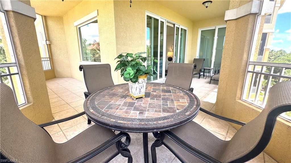 2738 Tiburon Blvd E, Unit B405, Naples, FL 34109 Photo