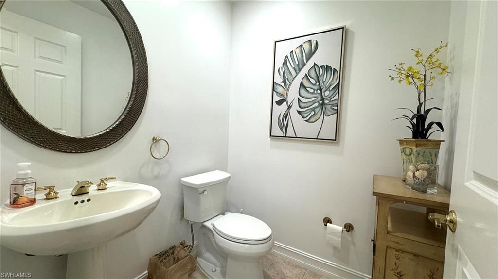 2738 Tiburon Blvd E, Unit B405, Naples, FL 34109 Photo