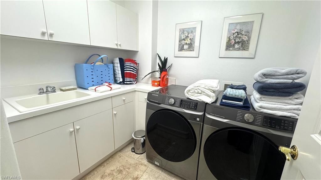 2738 Tiburon Blvd E, Unit B405, Naples, FL 34109 Photo