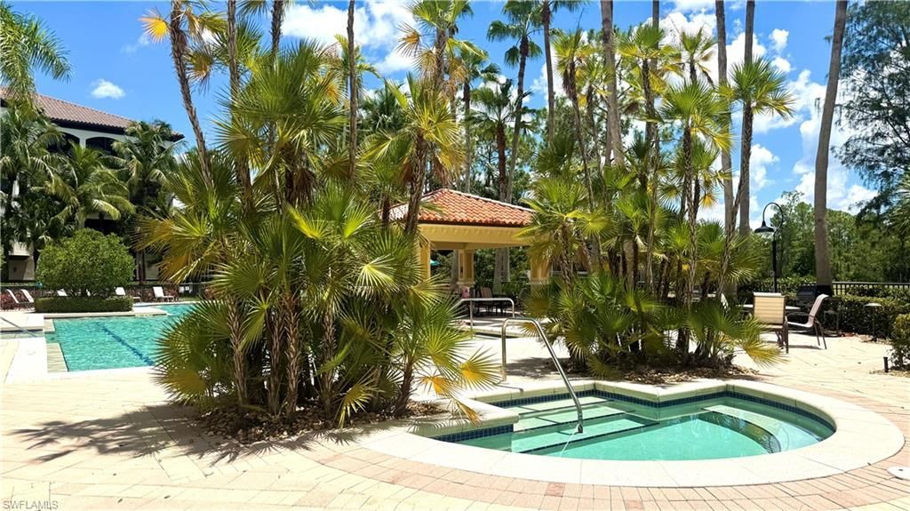 2738 Tiburon Blvd E, Unit B405, Naples, FL 34109 Photo