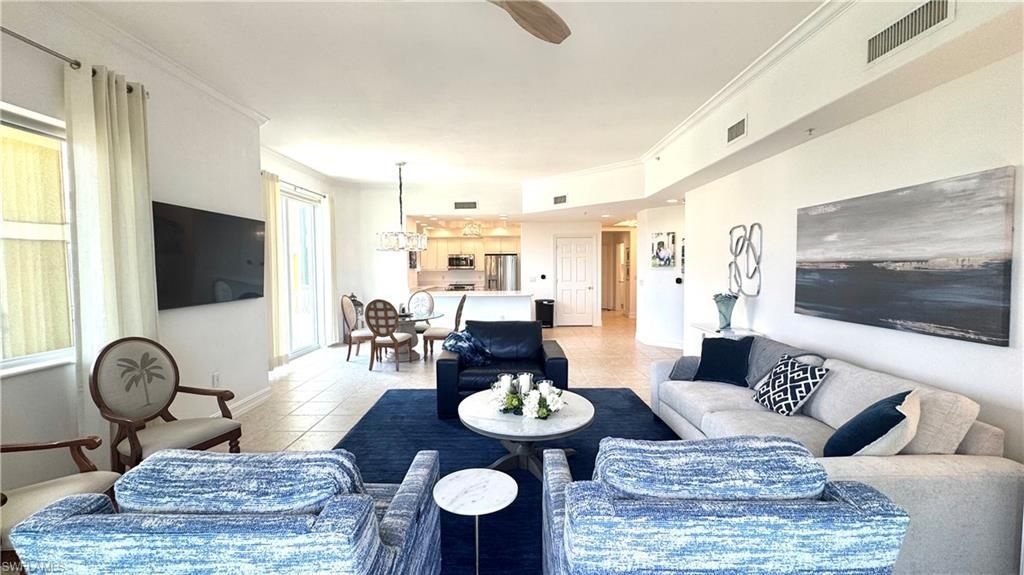 2738 Tiburon Blvd E, Unit B405, Naples, FL 34109 Photo