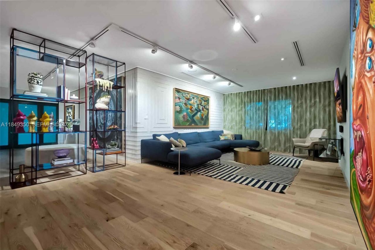 2152 Prairie Ave, Miami Beach, FL 33139 Photo