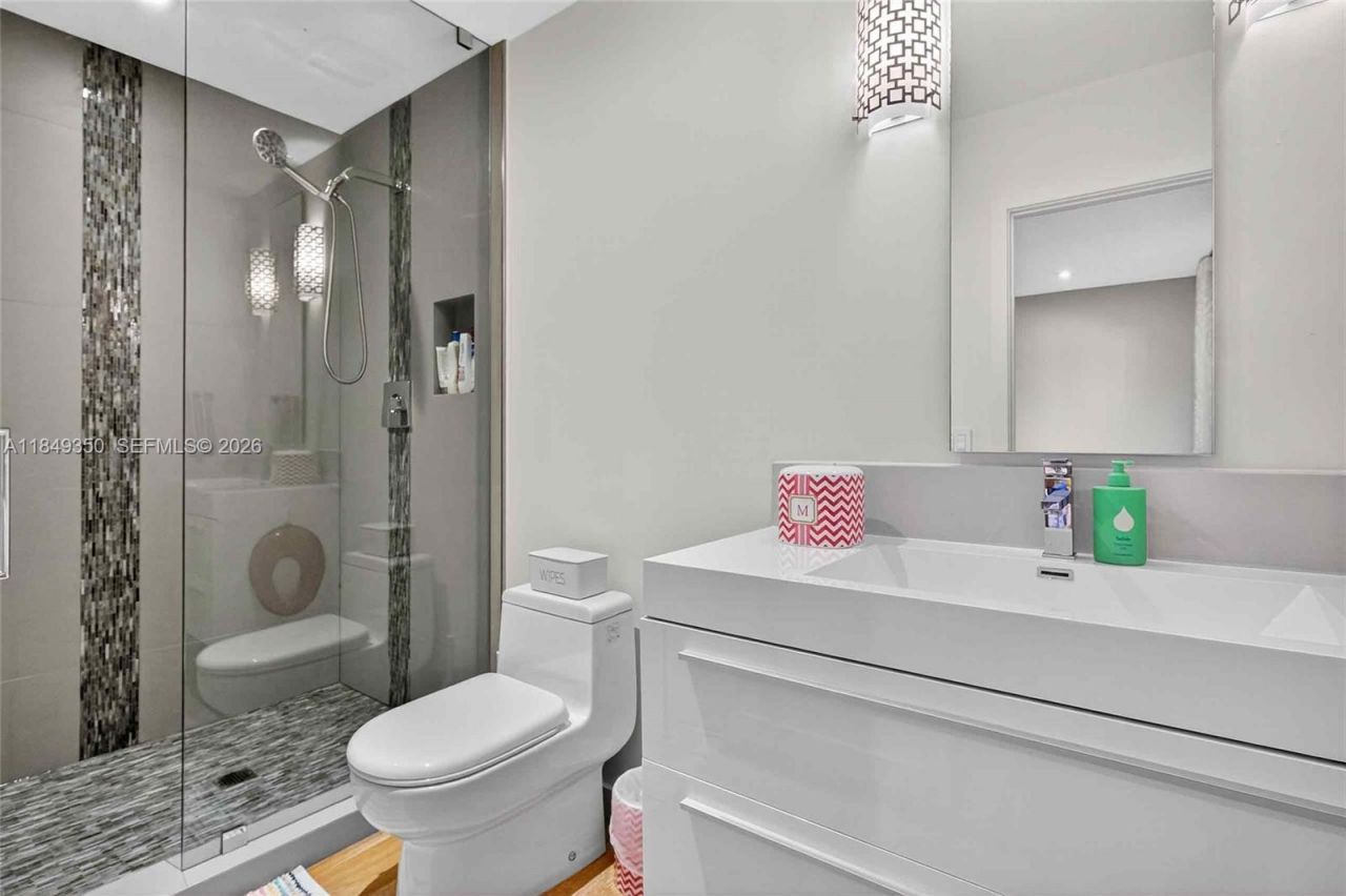 2152 Prairie Ave, Miami Beach, FL 33139 Photo