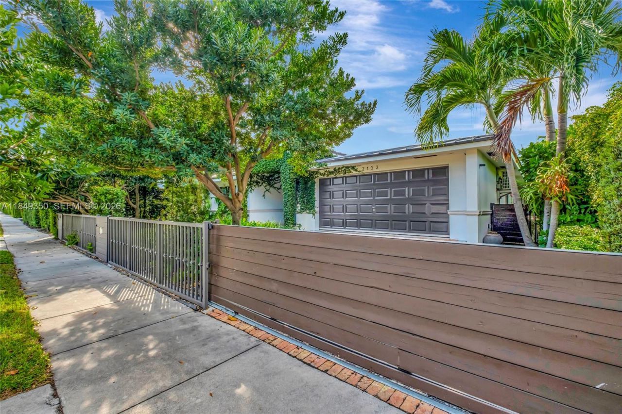 2152 Prairie Ave, Miami Beach, FL 33139 Photo