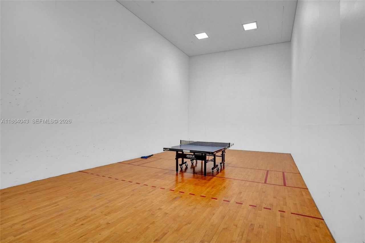 20281 E Country Club Dr, Unit 1712, Aventura, FL 33180 Photo