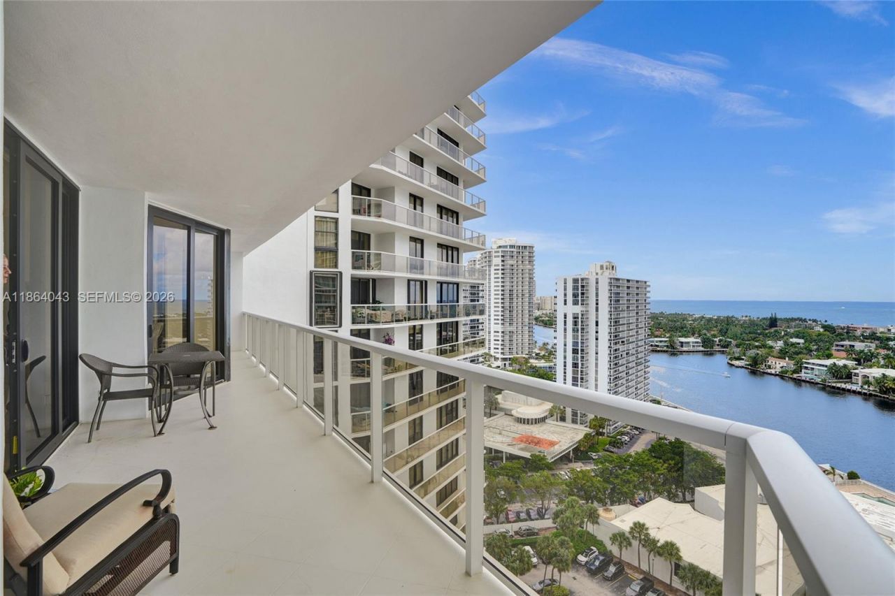 20281 E Country Club Dr, Unit 1712, Aventura, FL 33180 Photo