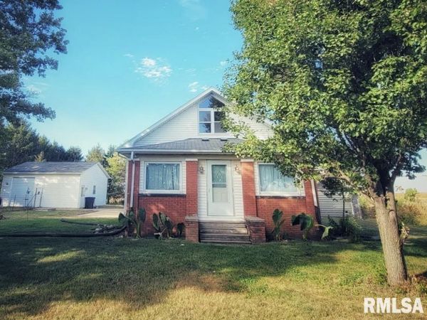 593 Knox Rd 2000 N Road, Wataga, IL 61488