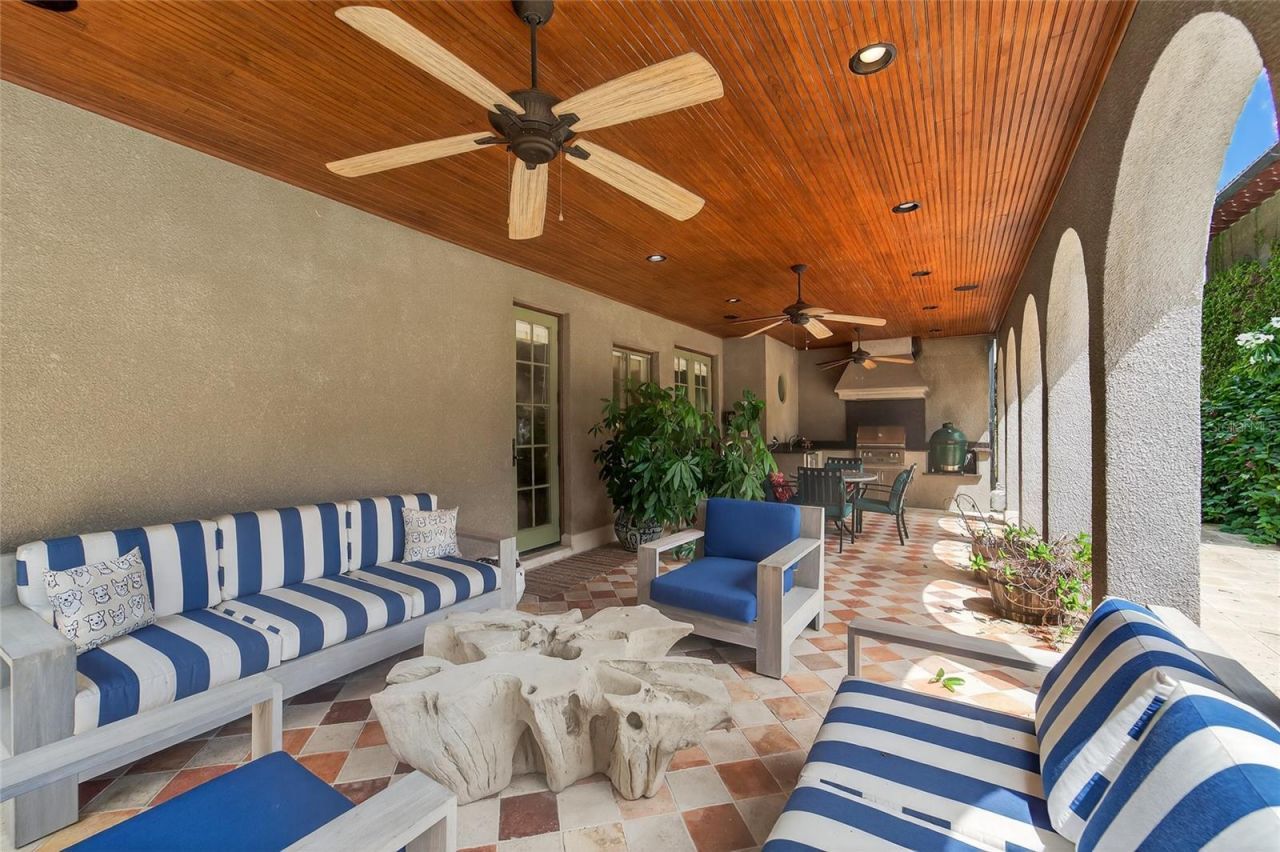 301 Caspian Street, Tampa, FL 33606 Photo