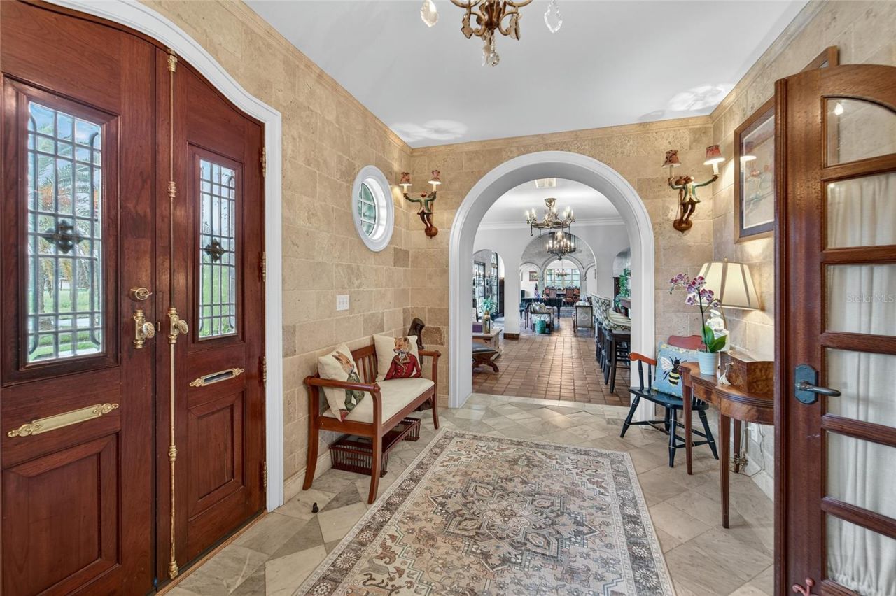 301 Caspian Street, Tampa, FL 33606 Photo