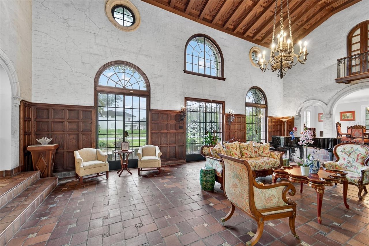 301 Caspian Street, Tampa, FL 33606 Photo