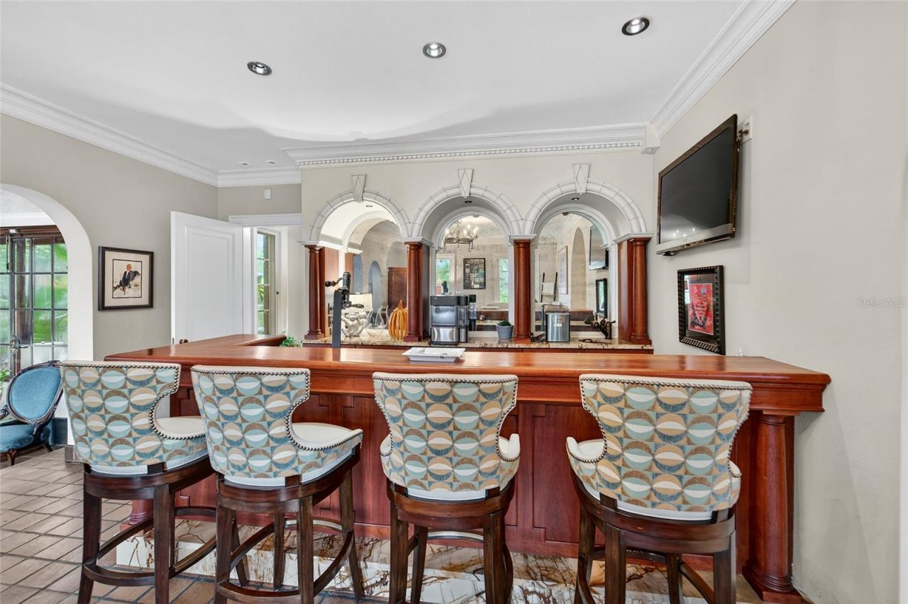 301 Caspian Street, Tampa, FL 33606 Photo