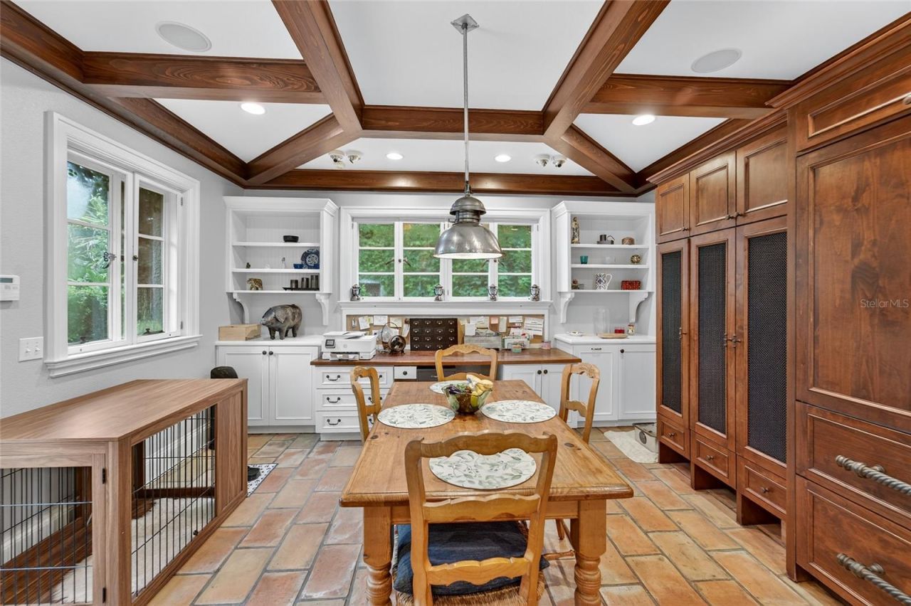 301 Caspian Street, Tampa, FL 33606 Photo