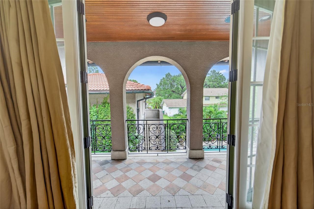 301 Caspian Street, Tampa, FL 33606 Photo