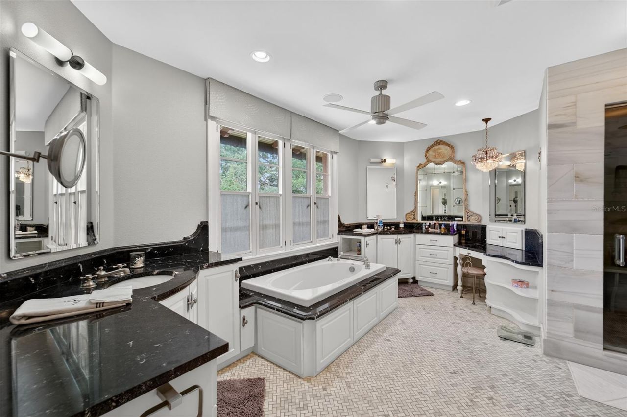 301 Caspian Street, Tampa, FL 33606 Photo