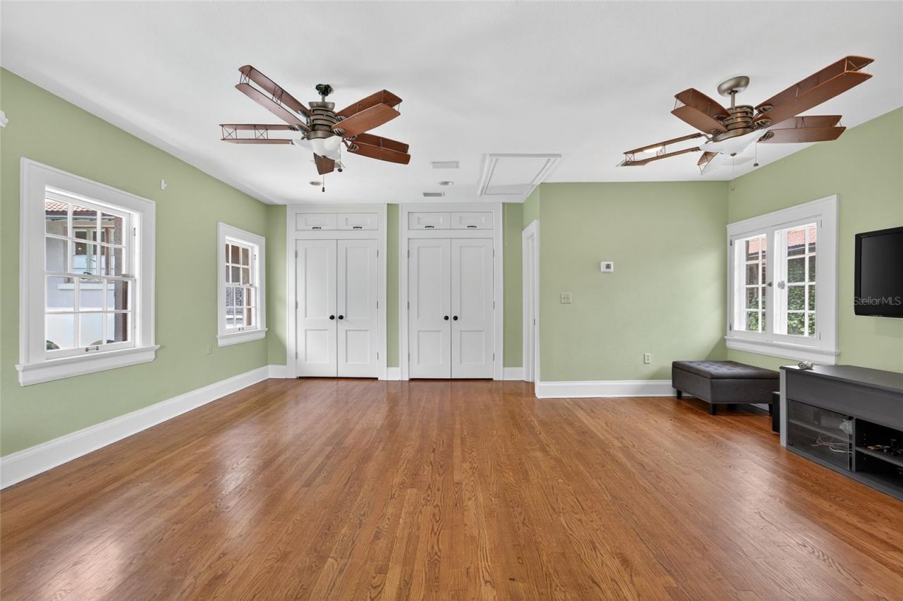 301 Caspian Street, Tampa, FL 33606 Photo