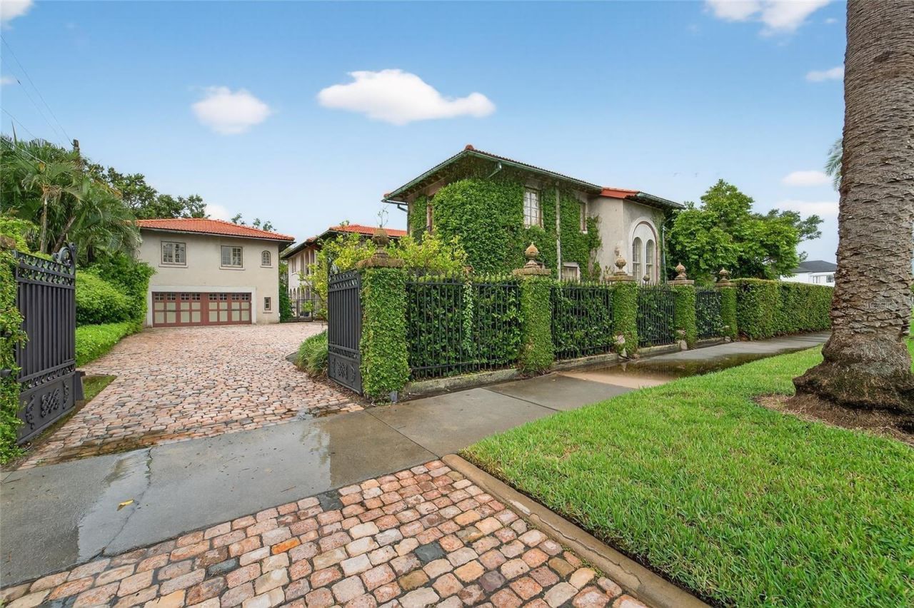 301 Caspian Street, Tampa, FL 33606 Photo