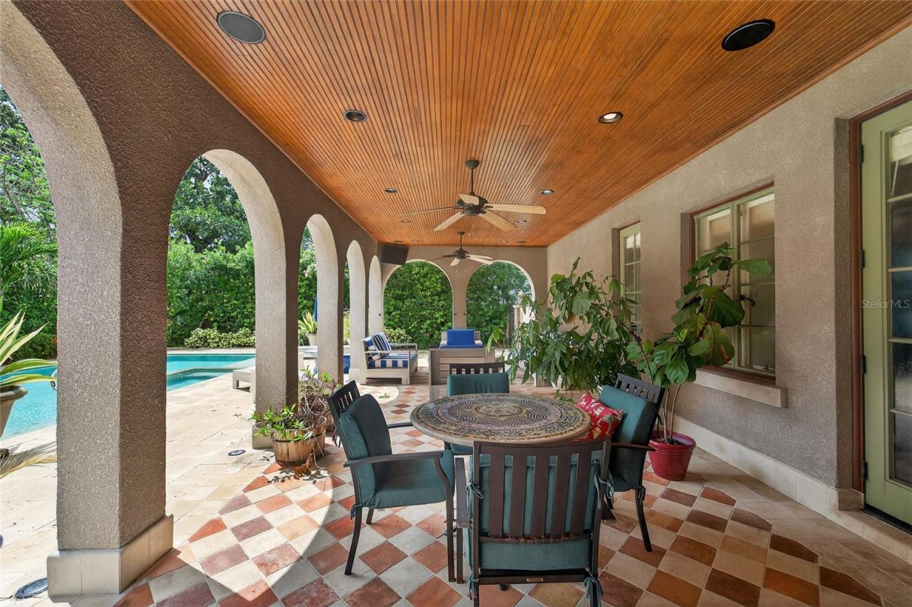 301 Caspian Street, Tampa, FL 33606 Photo