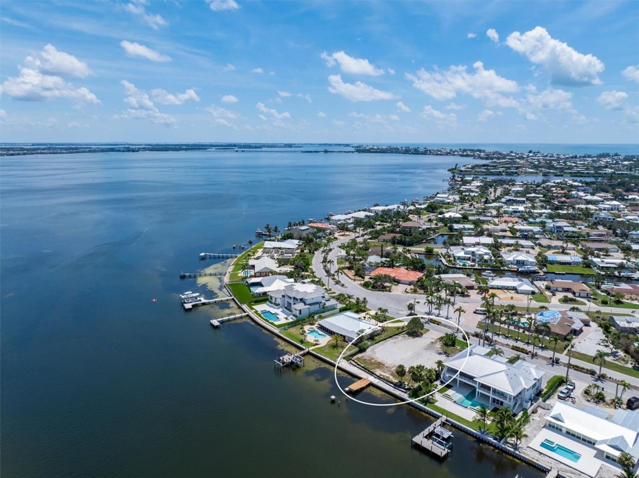 659 Key Royale Drive, Holmes Beach, FL 34217 Photo