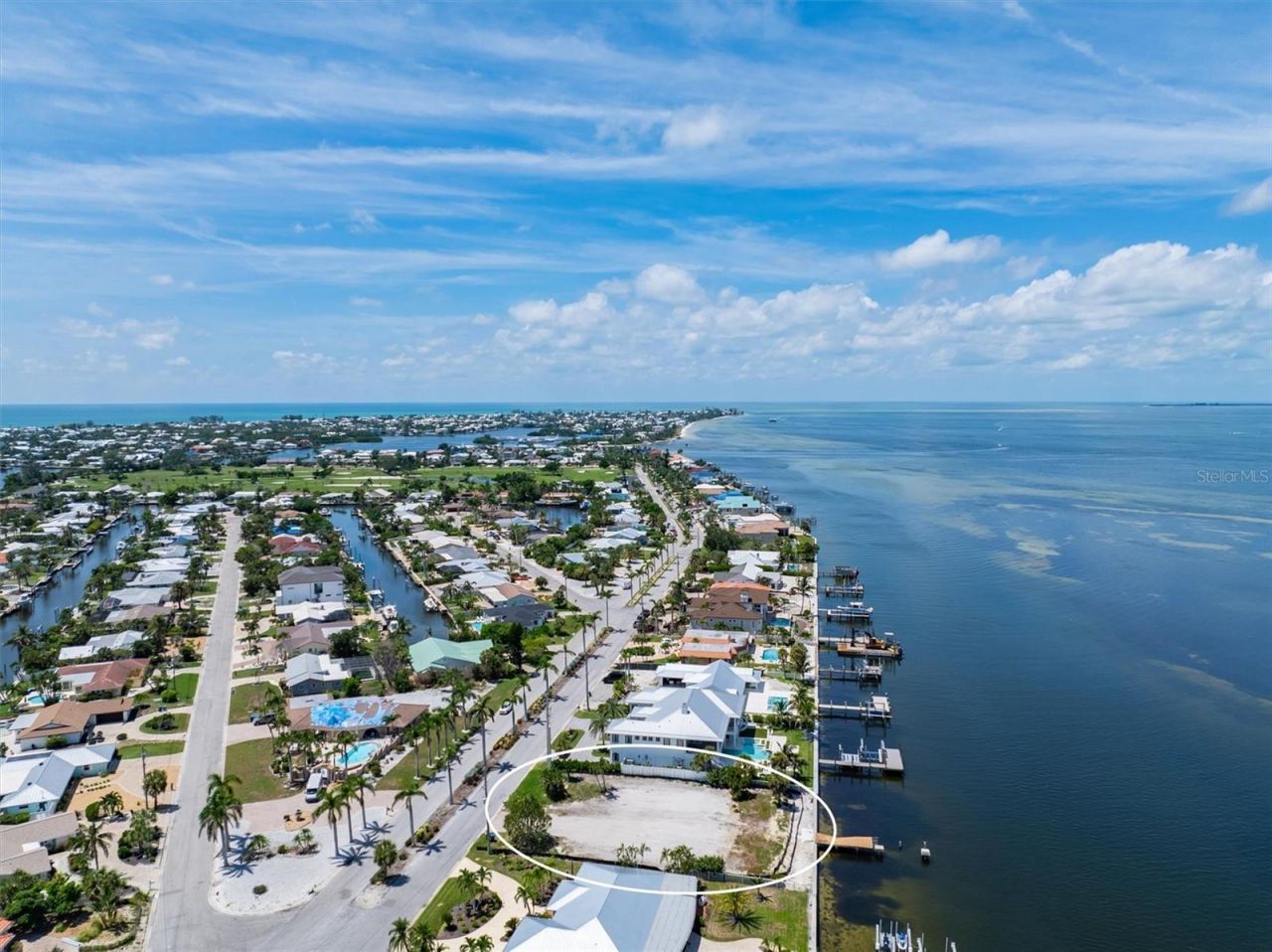 659 Key Royale Drive, Holmes Beach, FL 34217 Photo