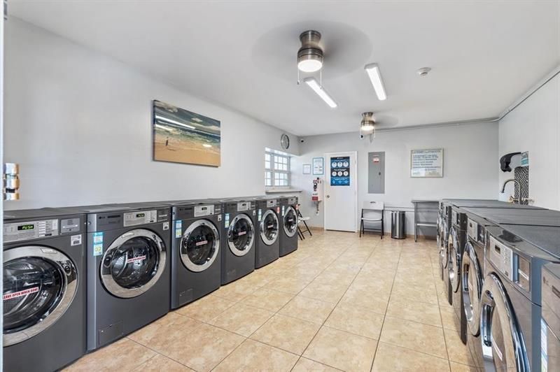 1461 S Ocean Boulevard, Unit 211, Lauderdale by the Sea, FL 33062 Photo