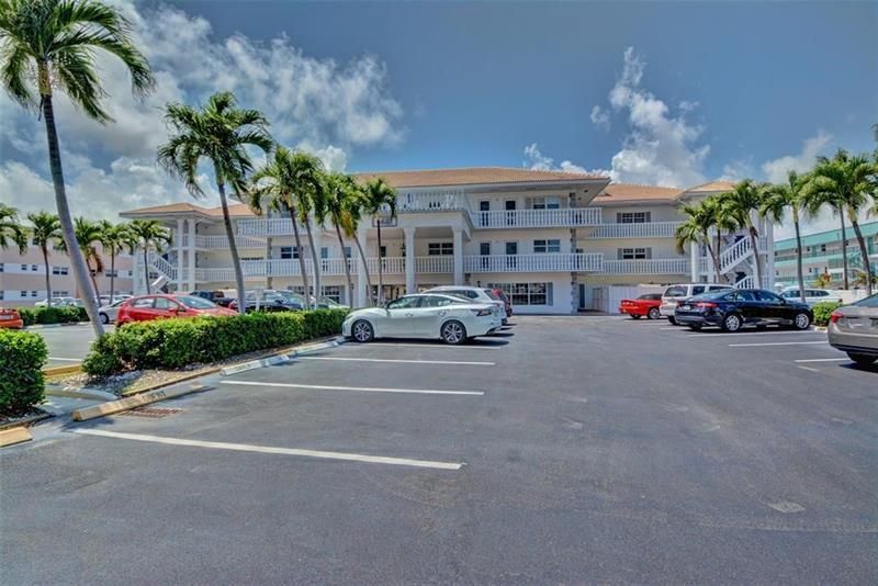 1461 S Ocean Boulevard, Unit 211, Lauderdale by the Sea, FL 33062 Photo