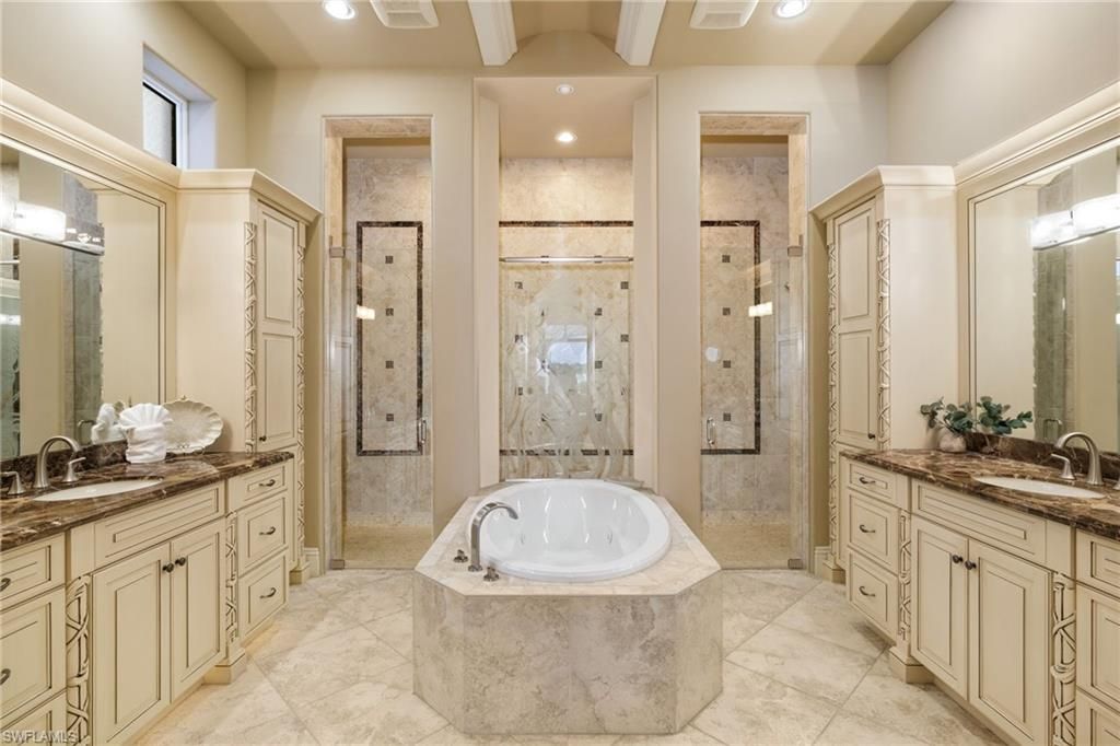 11777 Via Savona Ct, Miromar Lakes, FL 33913 Photo