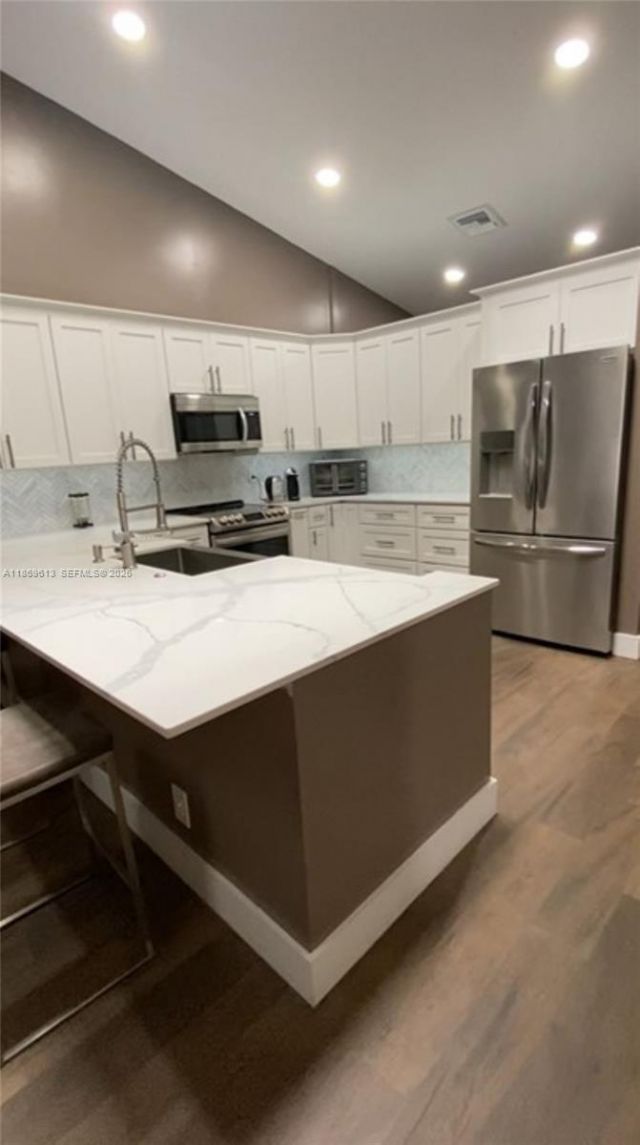 6081 NW 90th Ave, Tamarac, FL 33321 Photo