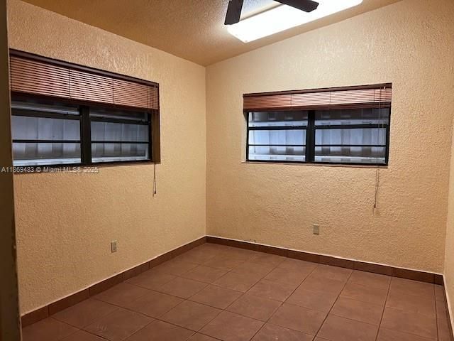 620 NW 182nd Ter, Miami Gardens, FL 33169 Photo