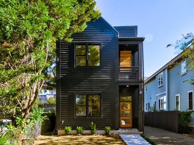 6 F Street, Charleston, SC 29403