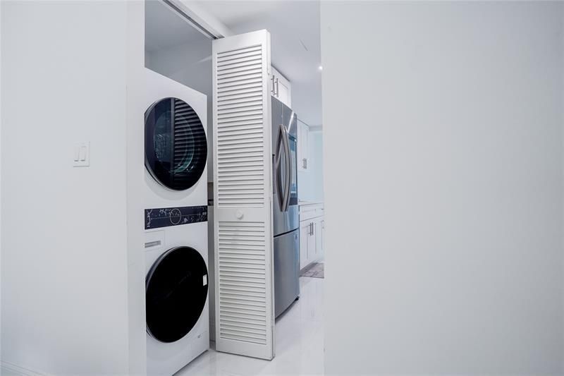 210 174 Street, Unit 1810, Sunny Isles Beach, FL 33160 Photo