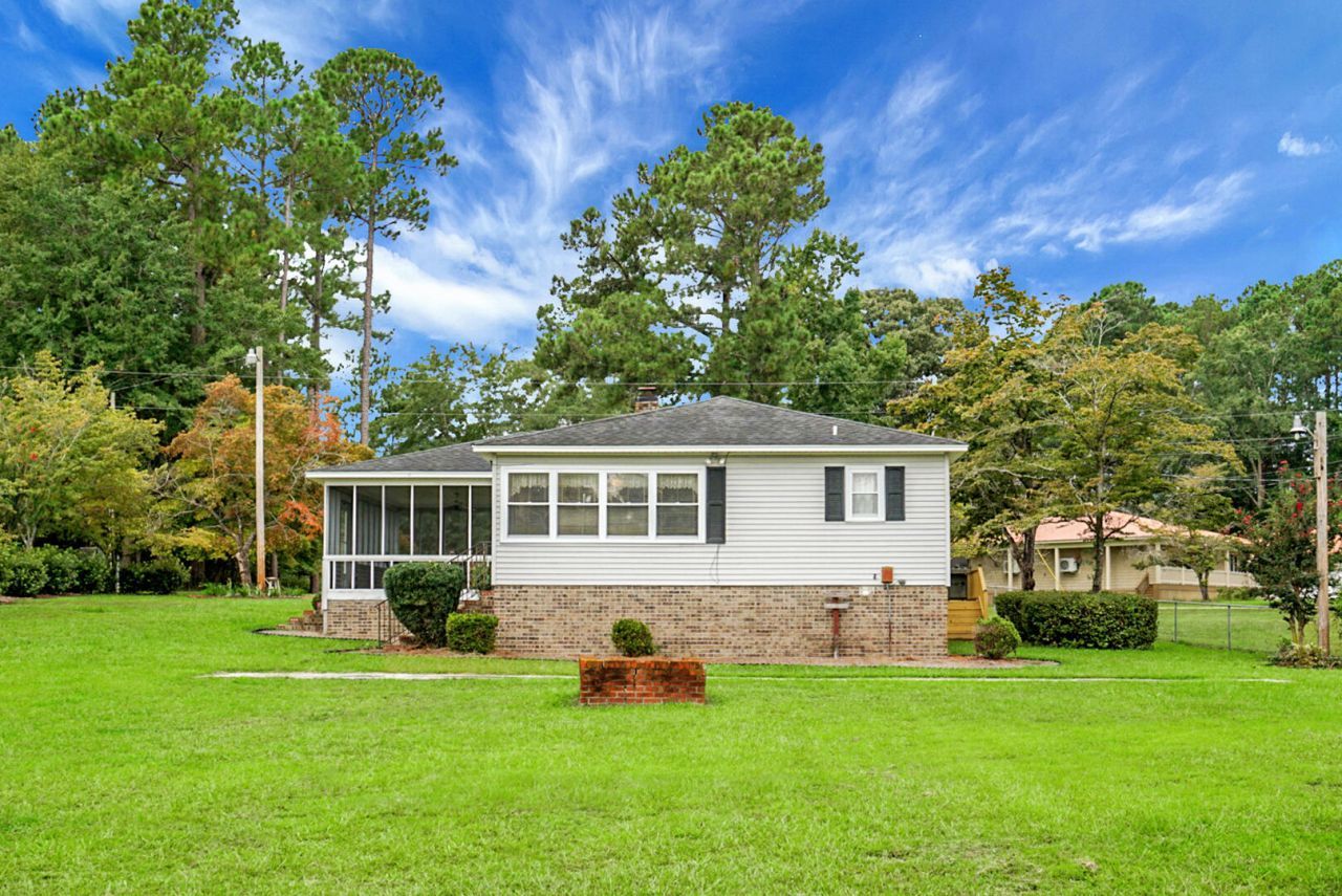 1390 Nightfall Lane Photo 13