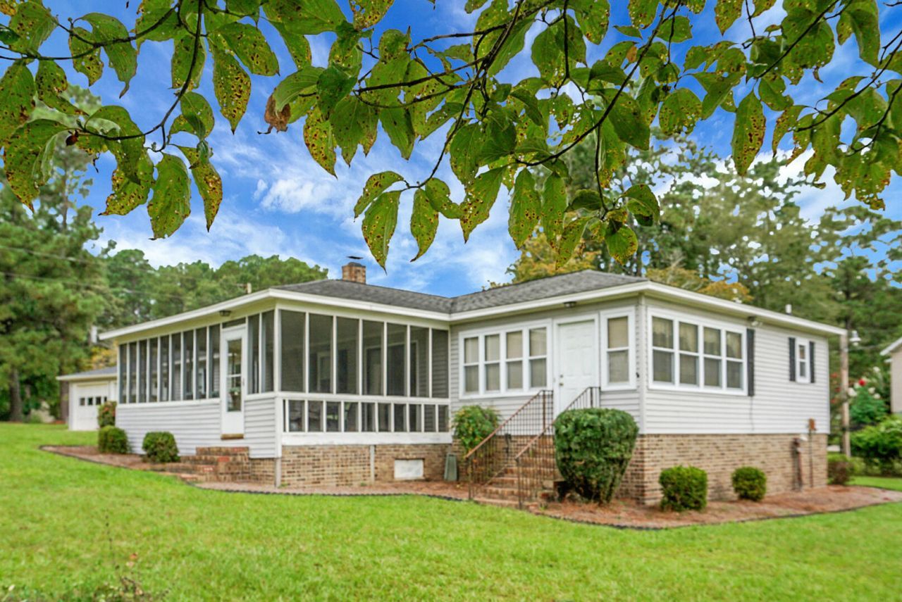 1390 Nightfall Lane Photo 14