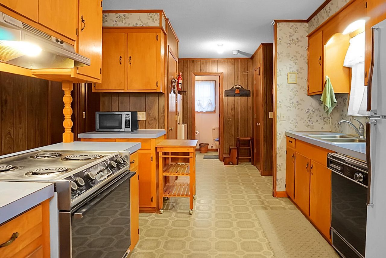 1390 Nightfall Lane Photo 28