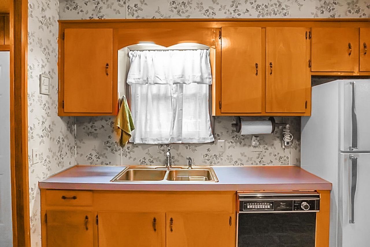 1390 Nightfall Lane Photo 32