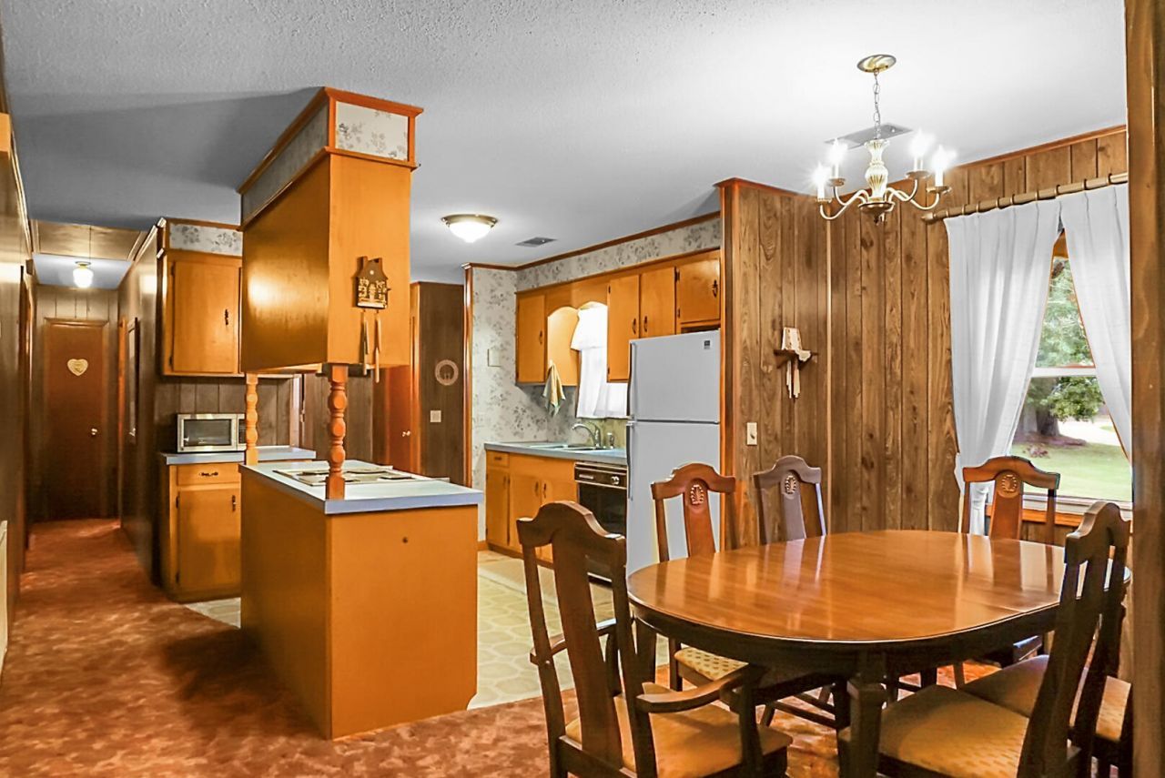 1390 Nightfall Lane Photo 37