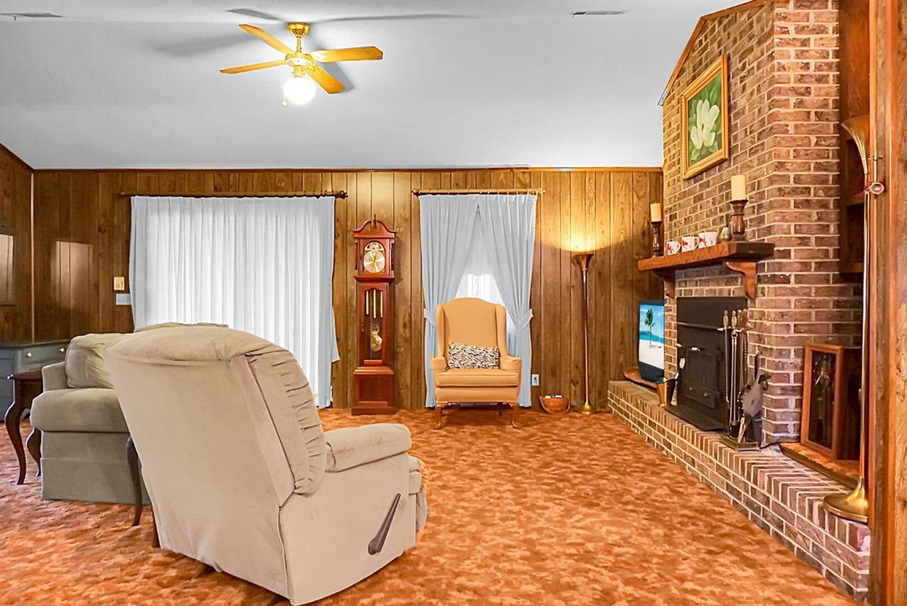 1390 Nightfall Lane Photo 38