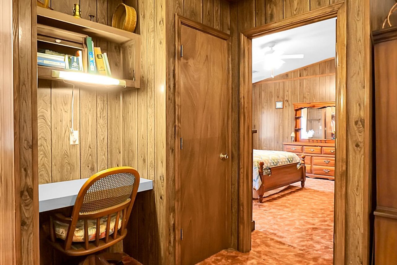 1390 Nightfall Lane Photo 45