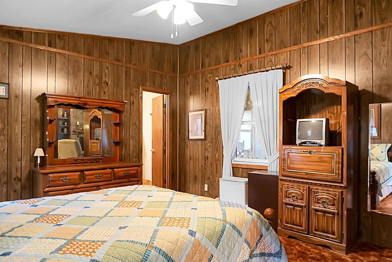 1390 Nightfall Lane Photo 50