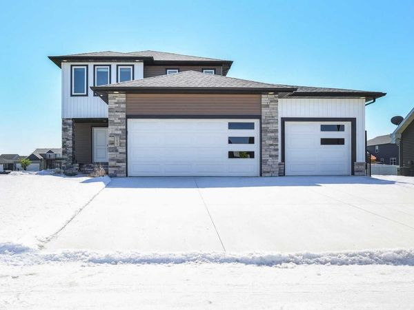 2427 Harbor Lane, West Fargo, ND 58078