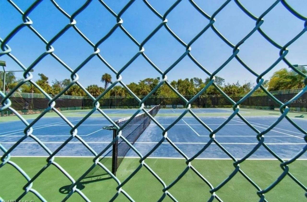 5755 Foxlake Drive, Unit H, North Fort Myers, FL 33917 Photo