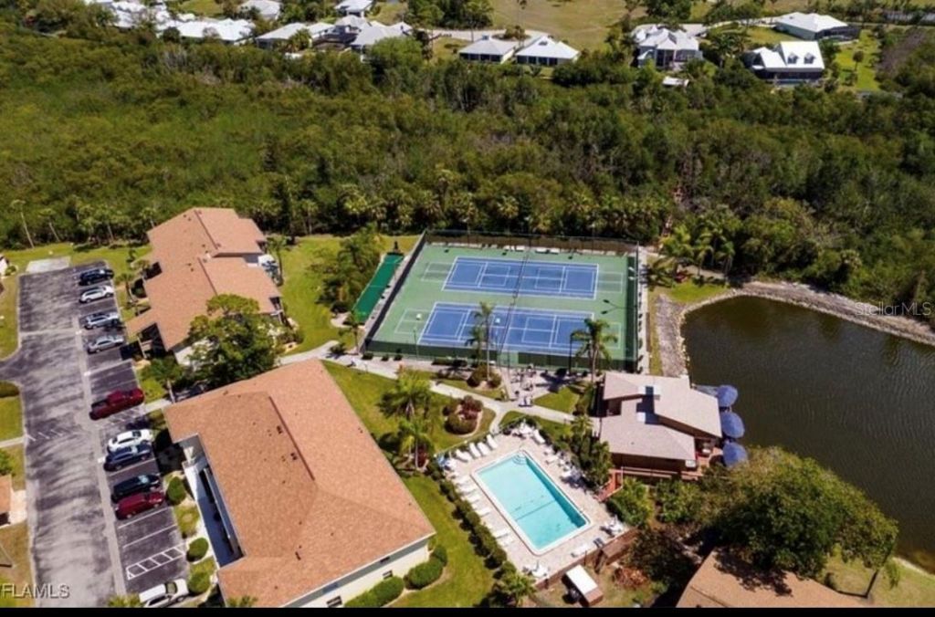 5755 Foxlake Drive, Unit H, North Fort Myers, FL 33917 Photo