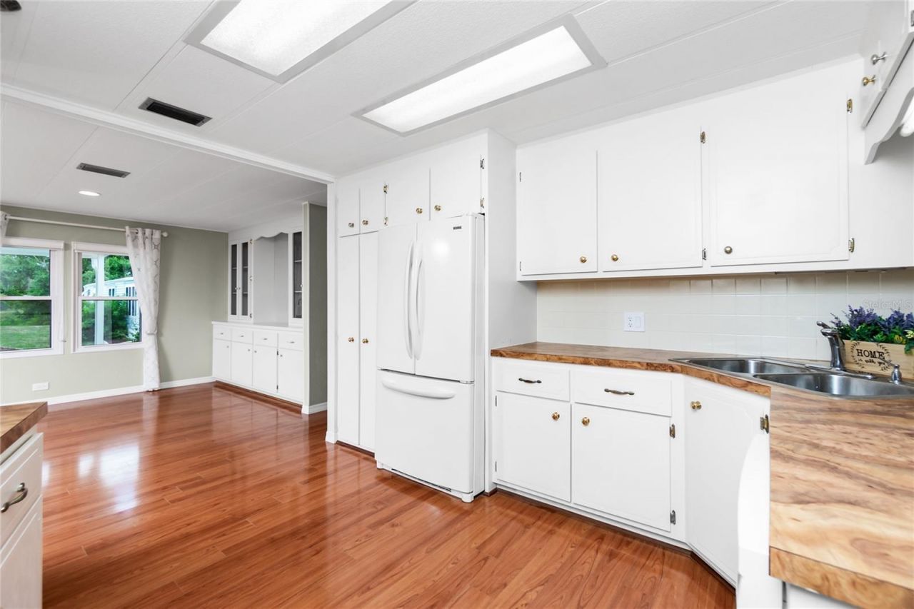 18 S De Las Palmas Street, Englewood, FL 34223 Photo