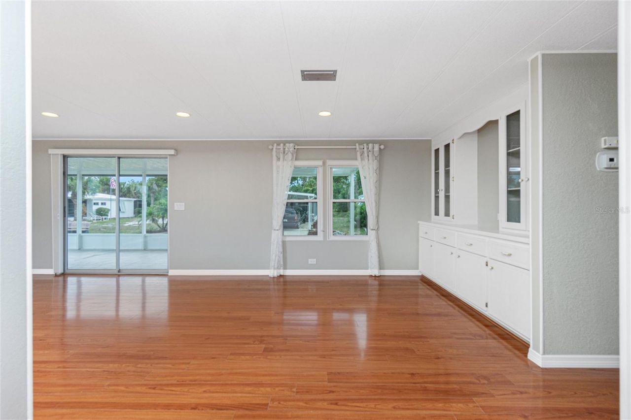 18 S De Las Palmas Street, Englewood, FL 34223 Photo