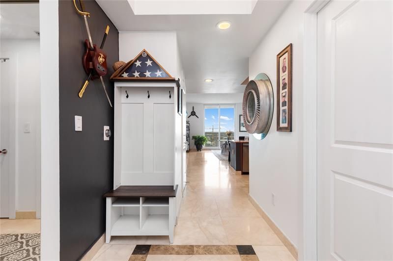 315 NE 3rd Avenue, Unit 1808, Fort Lauderdale, FL 33301 Photo